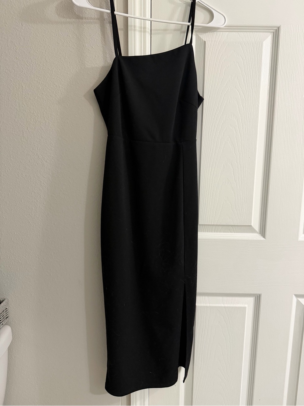 Black Spaghetti Strap Sheath Dress